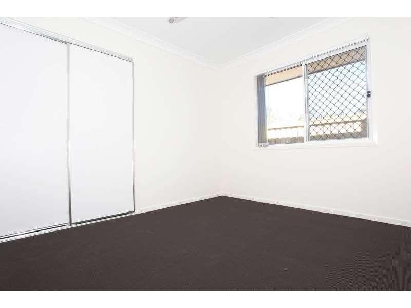 3 Pine Place, Upper Kedron QLD 4055