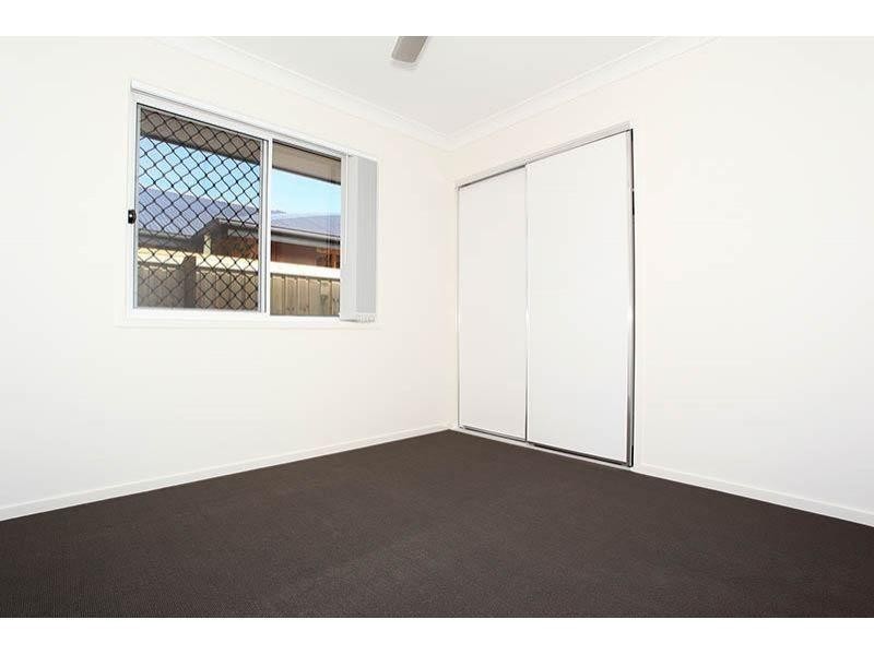 9 Pine Place, Upper Kedron QLD 4055