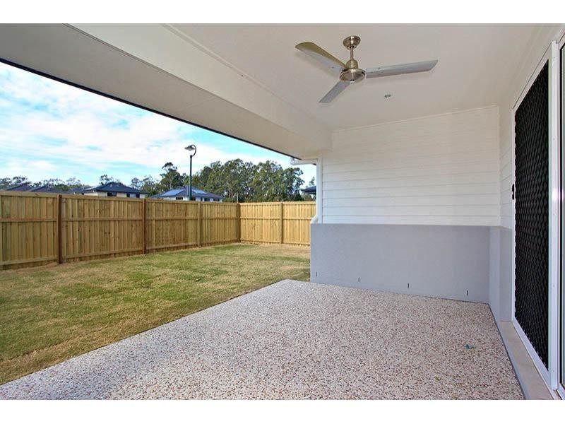 9 Pine Place, Upper Kedron QLD 4055