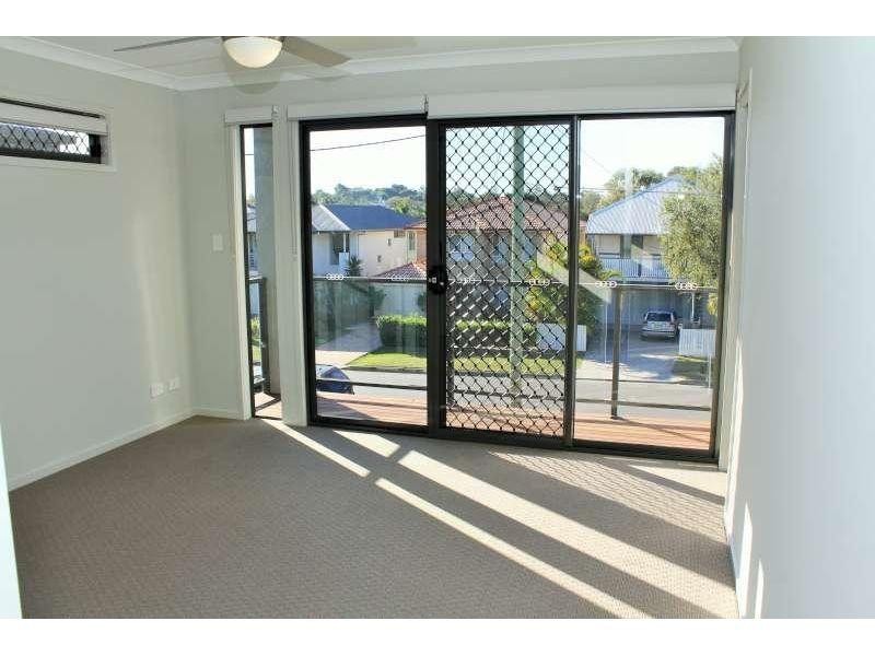 40A Main Ave, Wavell Heights QLD 4012