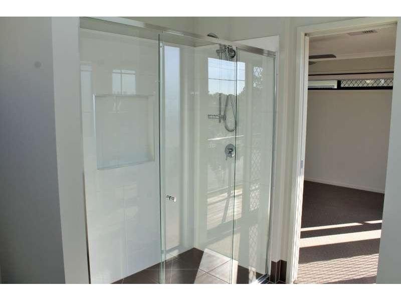 40A Main Ave, Wavell Heights QLD 4012