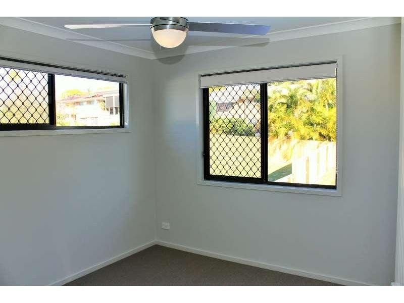 40A Main Ave, Wavell Heights QLD 4012