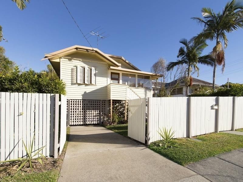 72 Grove Street, Albion QLD 4010