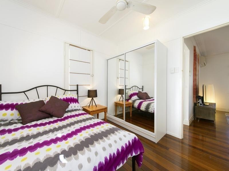 72 Grove Street, Albion QLD 4010