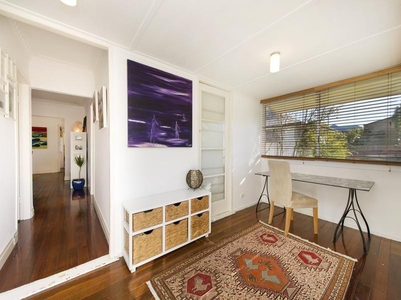 72 Grove Street, Albion QLD 4010