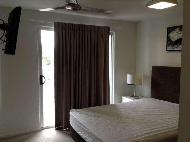 11/18 Gailey Road, St Lucia QLD 4067