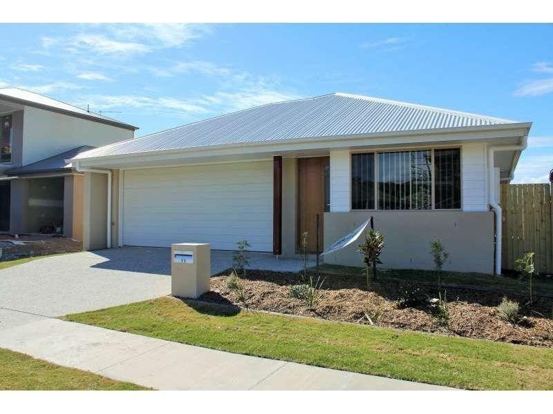 11 Pine Place, Upper Kedron QLD 4055