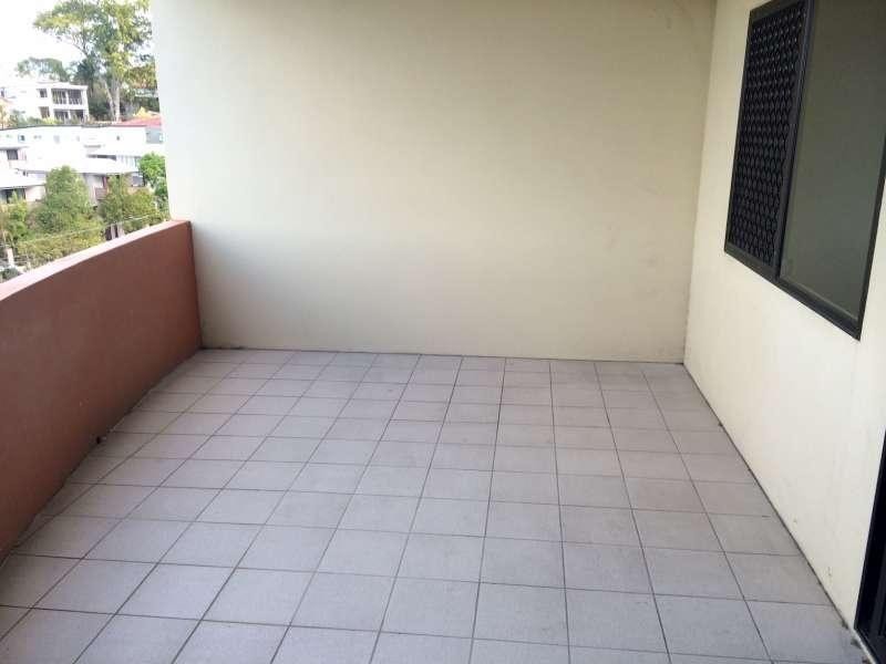 12/62 High Street, Toowong QLD 4066