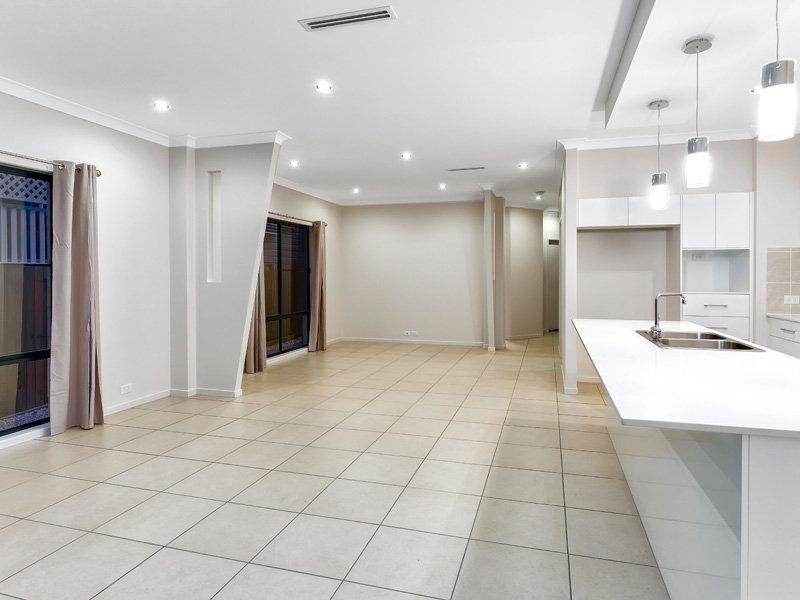 63 Grovely Terrace, Mitchelton QLD 4053