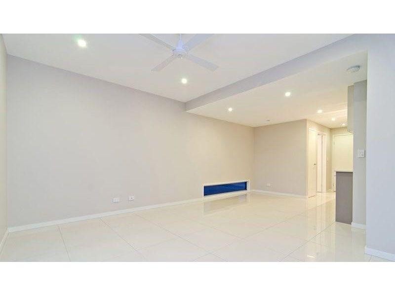 2/11 Lucy Street, Gaythorne QLD 4051