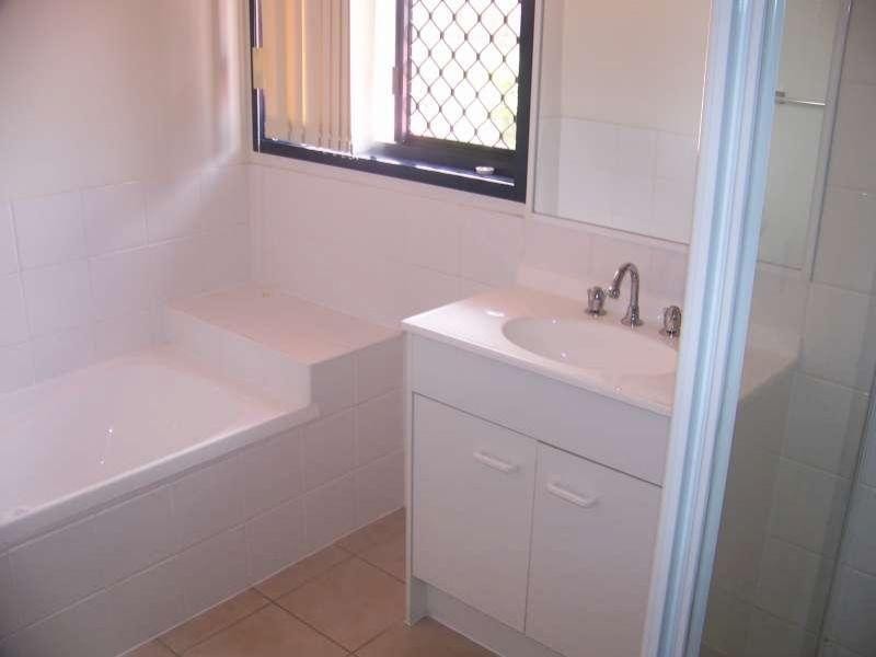 6/8 Pepper Road, Everton Hills QLD 4053