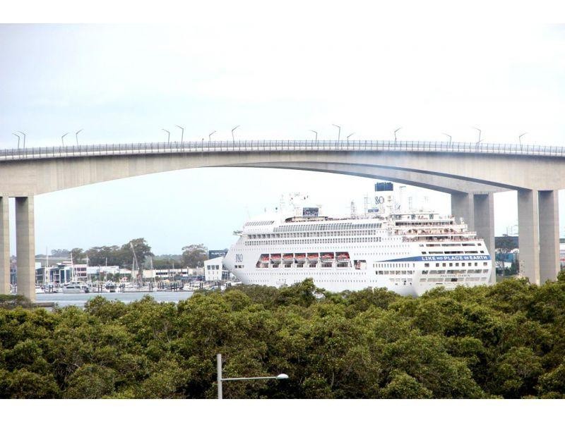 3511/126 Parkside Circuit, Hamilton QLD 4007