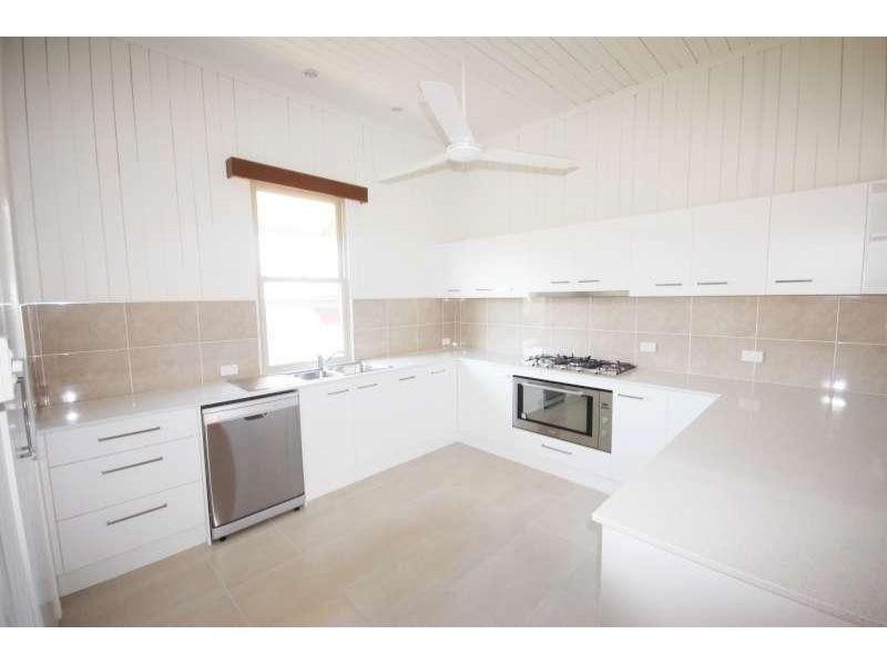 39 Crescent Road, Kelvin Grove QLD 4059