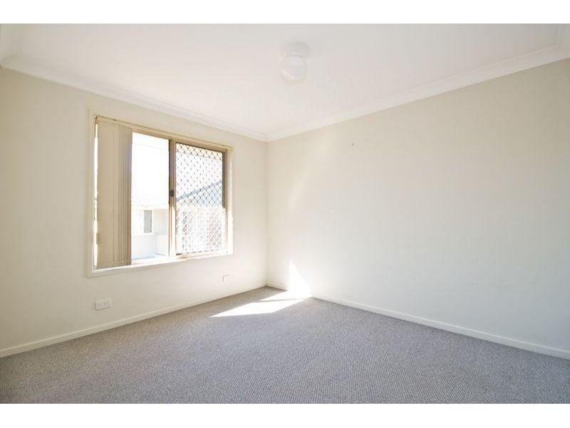 2/121 Allen Street, Hamilton QLD 4007