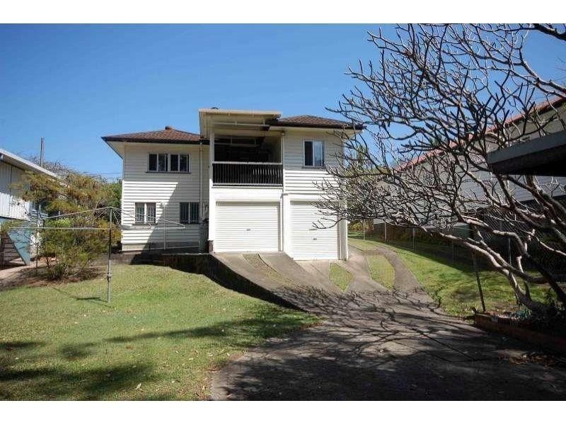 17 Matong Street, Hendra QLD 4011