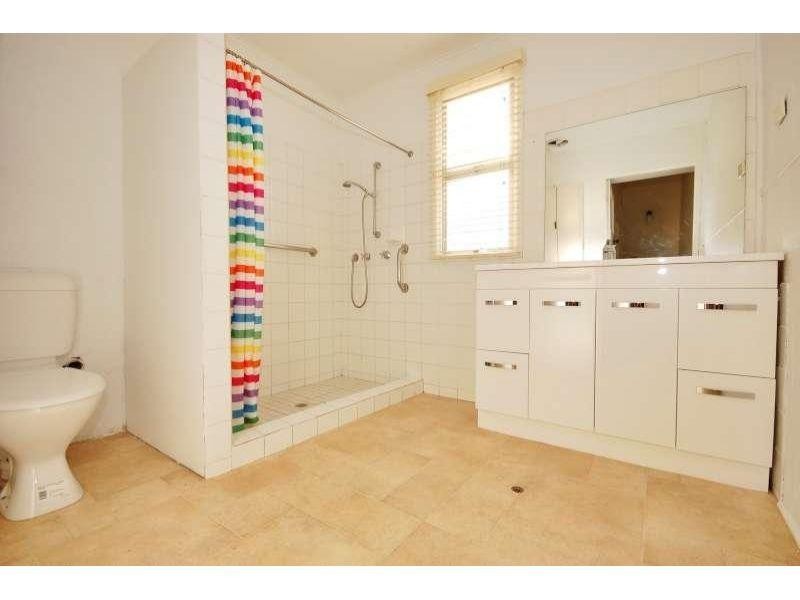 18 Henry Street, Ascot QLD 4007