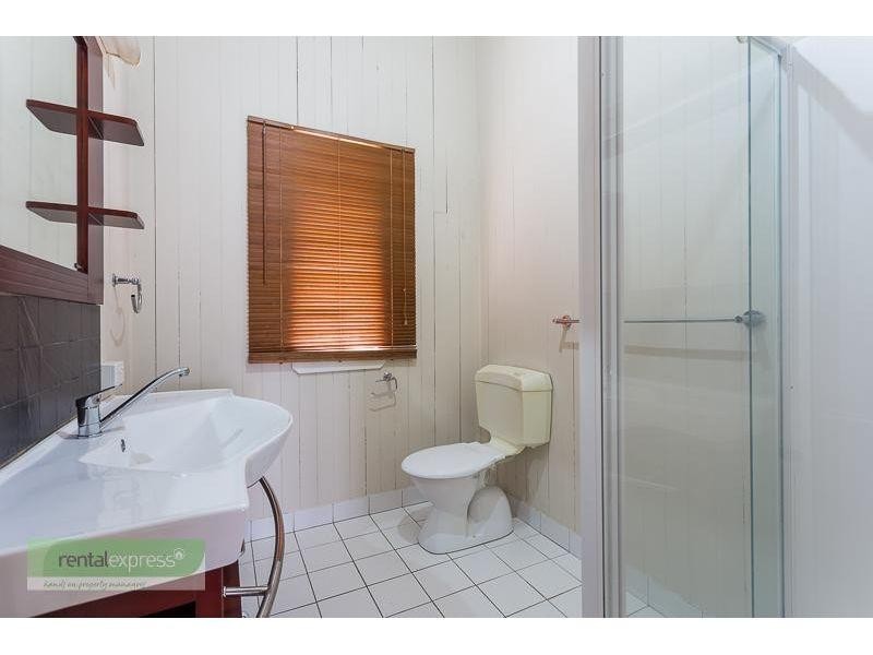 98 Kedron Park Road, Wooloowin QLD 4030