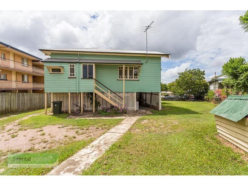 98 Kedron Park Road, Wooloowin QLD 4030