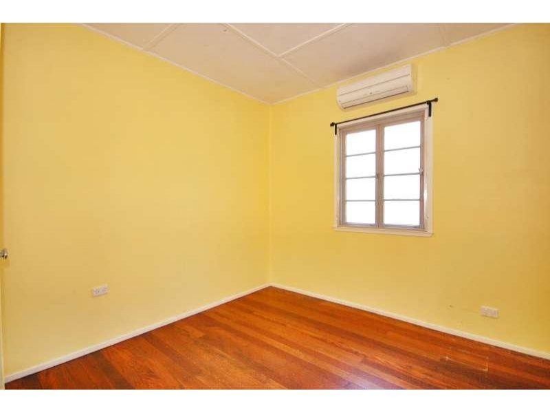 31 Thorn Street, Red Hill QLD 4059