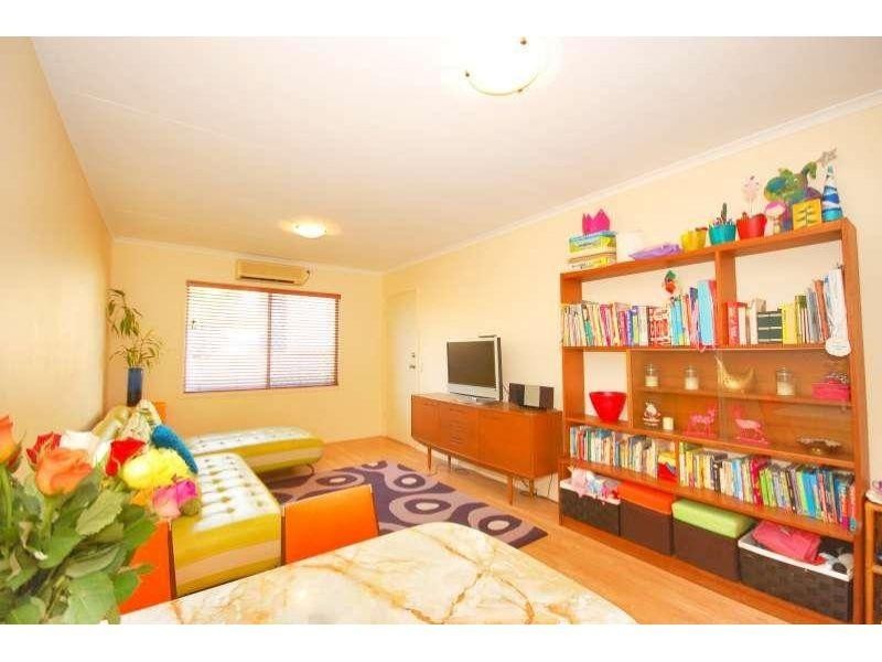 2/67 Cremorne Road, Kedron QLD 4031