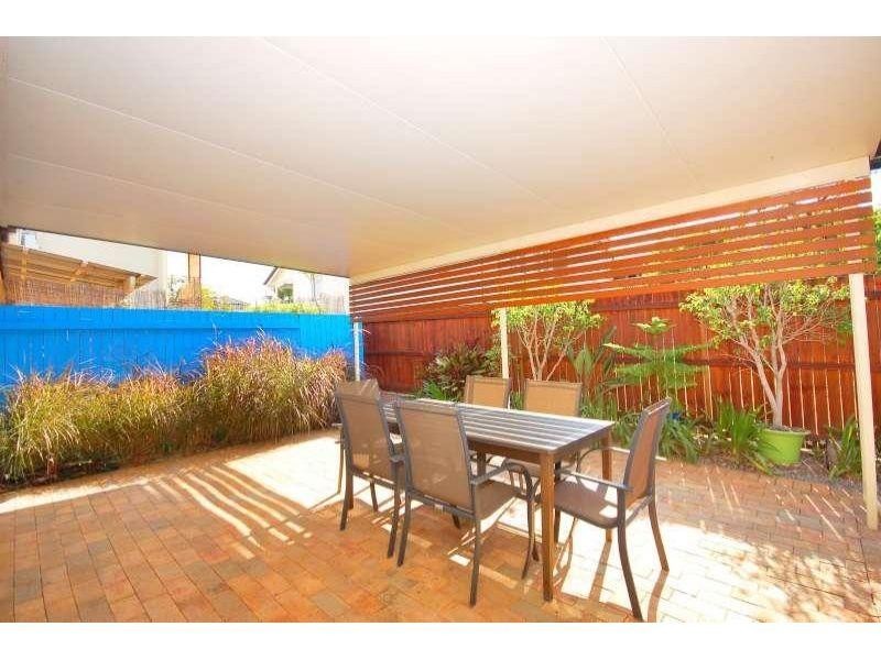 2/67 Cremorne Road, Kedron QLD 4031