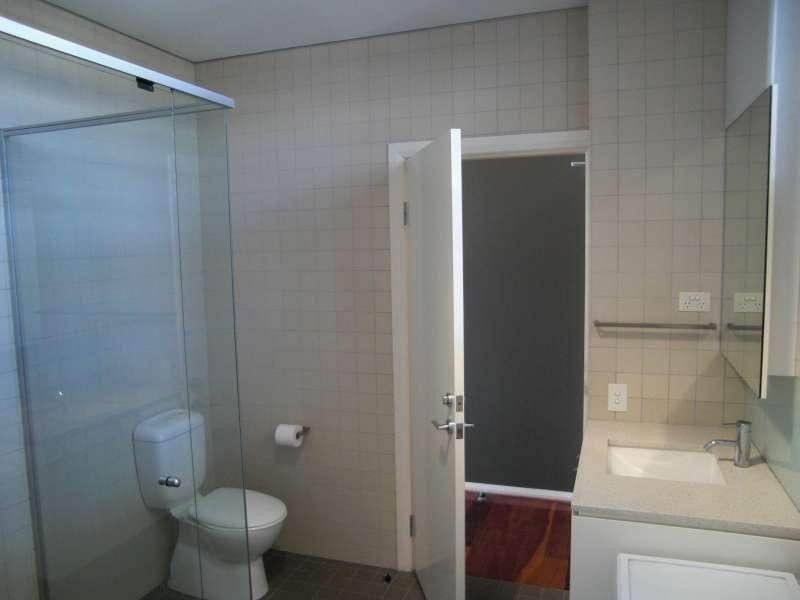 306/18 Addison Avenue, Bulimba QLD 4171