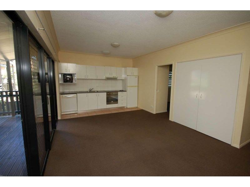 3/66 Depper Street, St Lucia QLD 4067