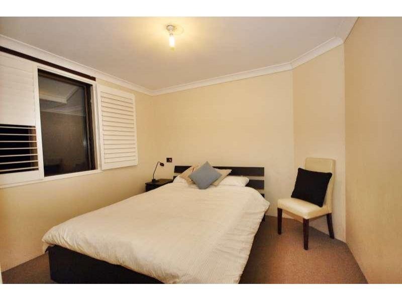 8/16 Fortitude Street, Auchenflower QLD 4066