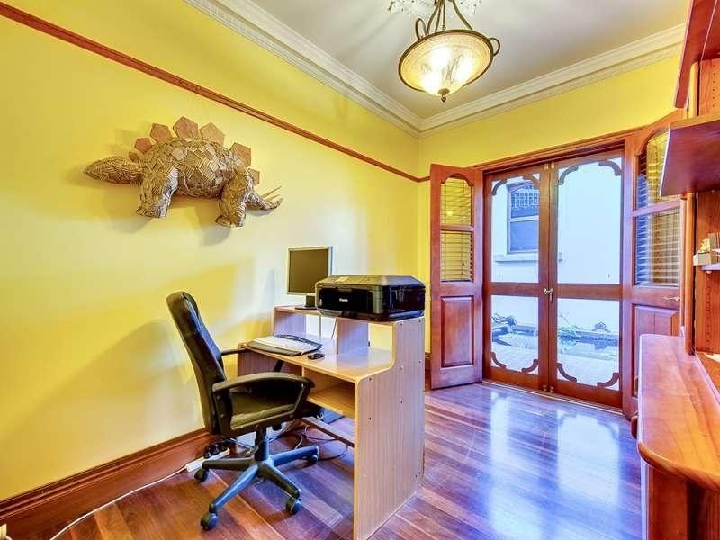 33 Enoggera Terrace, Red Hill QLD 4059