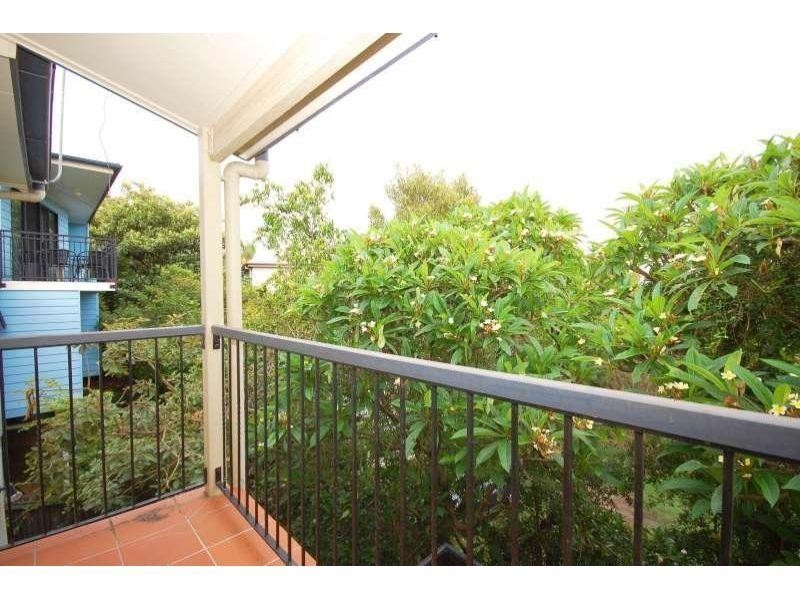 3/8 Mcleod Street, Herston QLD 4006