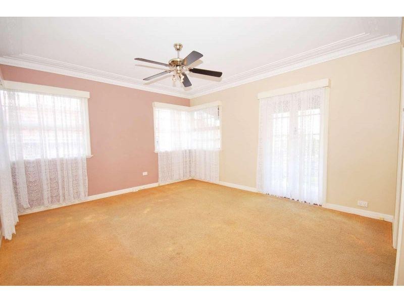 210 Hamilton Road, Wavell Heights QLD 4012