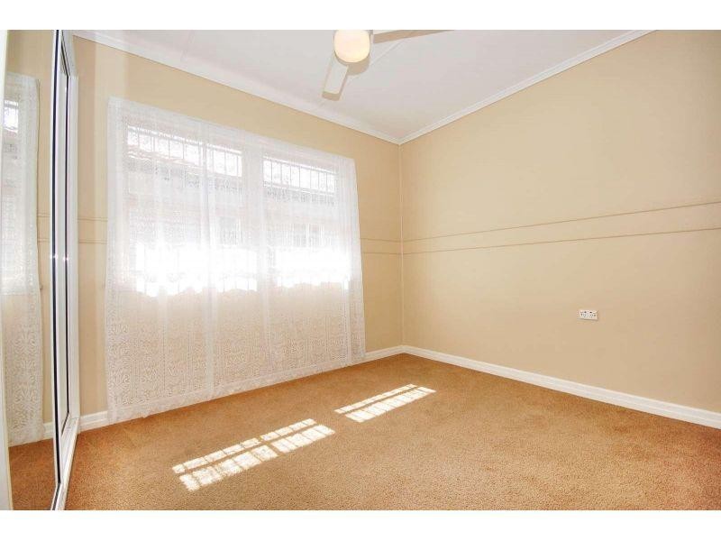 210 Hamilton Road, Wavell Heights QLD 4012