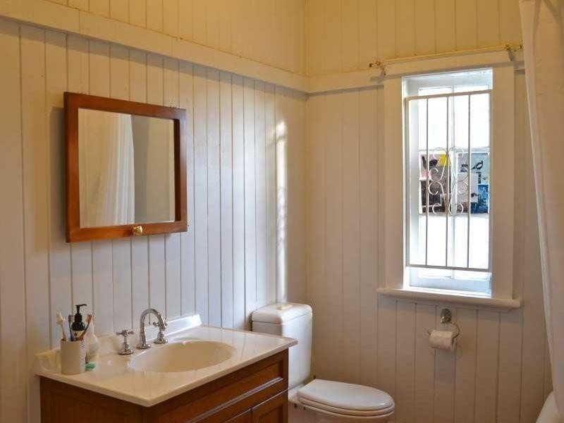 67 Kedron Park Road, Wooloowin QLD 4030
