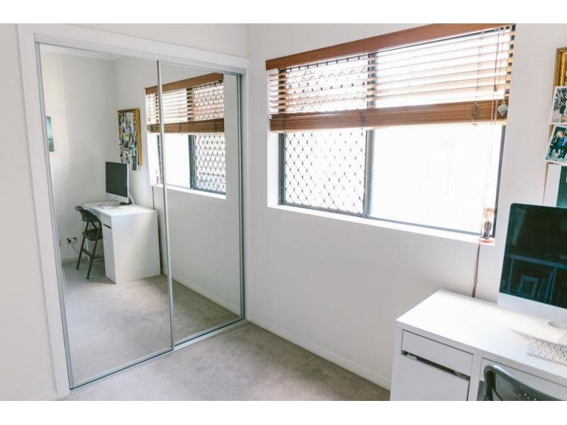 12/9 Newstead Avenue, Newstead QLD 4006