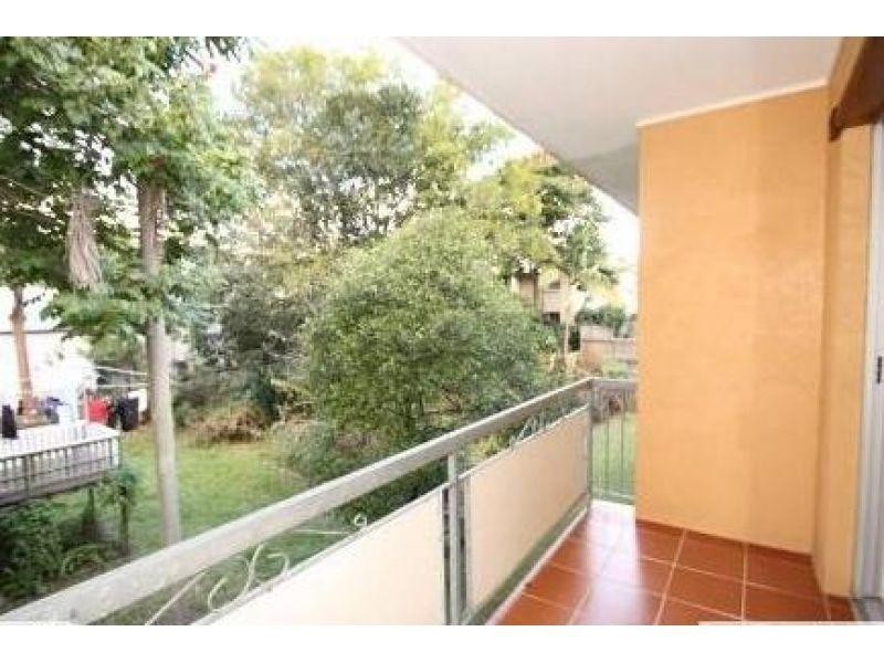 3/42 Garden Terrace, Newmarket QLD 4051