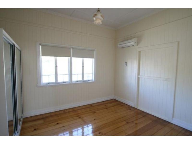 627 Fairfield Road, Yeronga QLD 4104