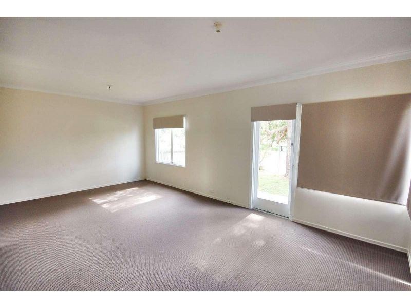 255 Hawken Drive, St Lucia QLD 4067