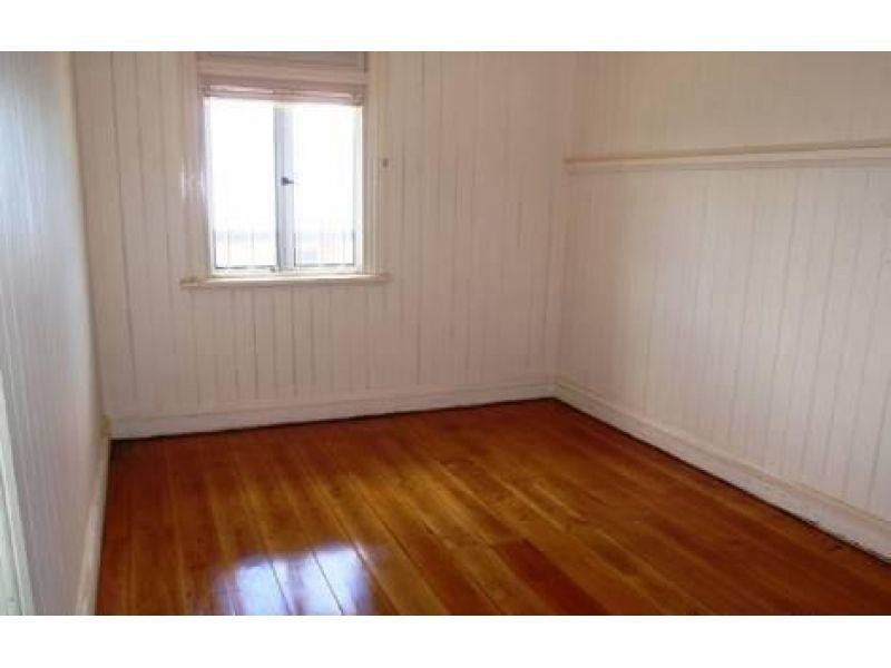 40 Meredith Street, Banyo QLD 4014