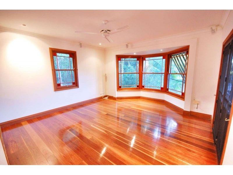 44 Mackay Terrace, Bardon QLD 4065