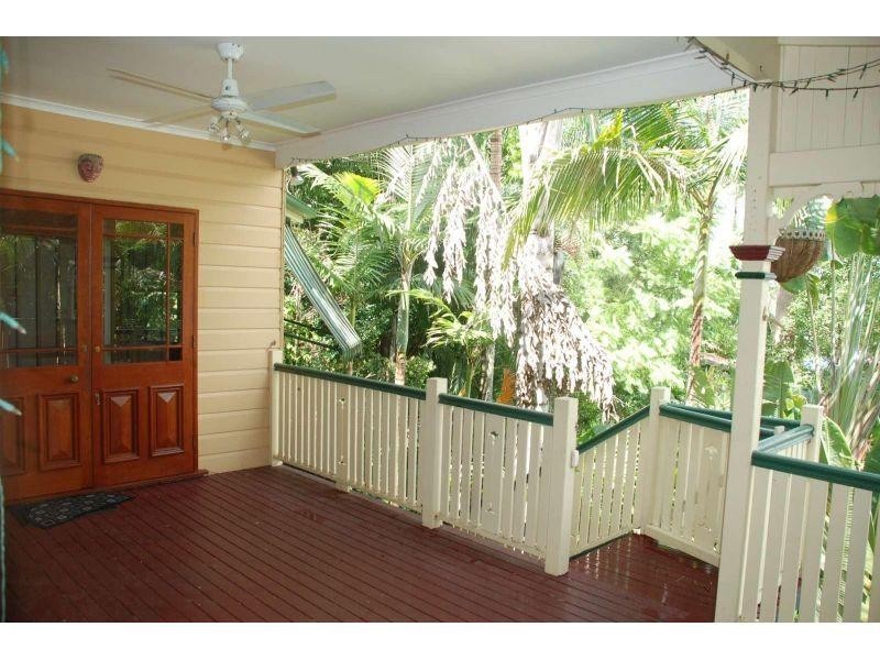 44 Mackay Terrace, Bardon QLD 4065