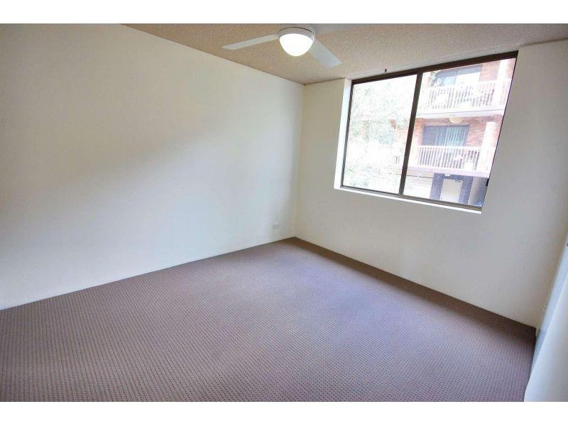 2/120 Whitmore Street, Taringa QLD 4068