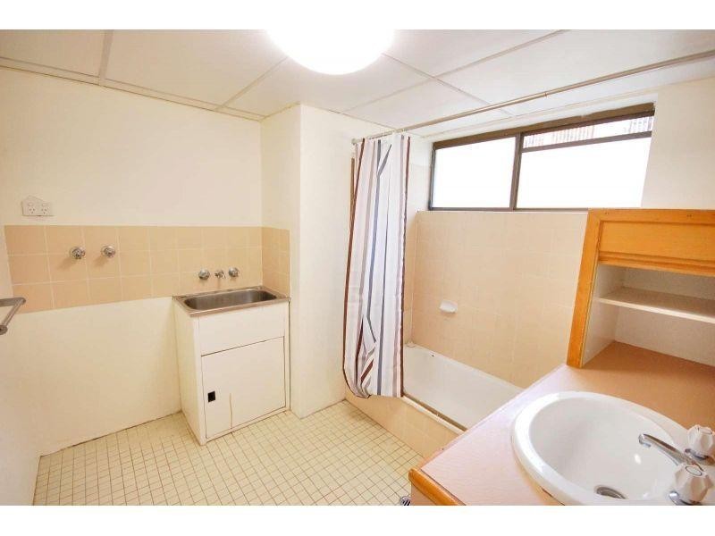 2/120 Whitmore Street, Taringa QLD 4068