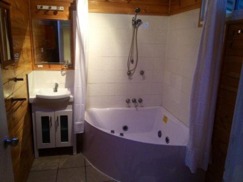 75 Newman Road, Wavell Heights QLD 4012