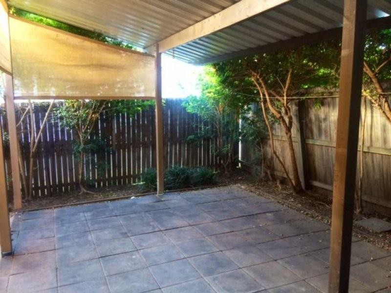 75 Newman Road, Wavell Heights QLD 4012