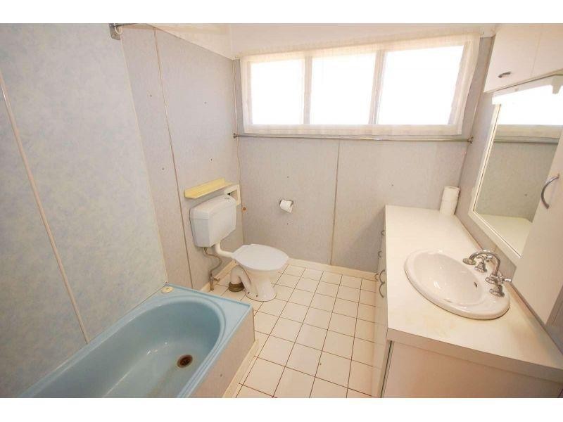 19 Oakey Street, Stafford Heights QLD 4053