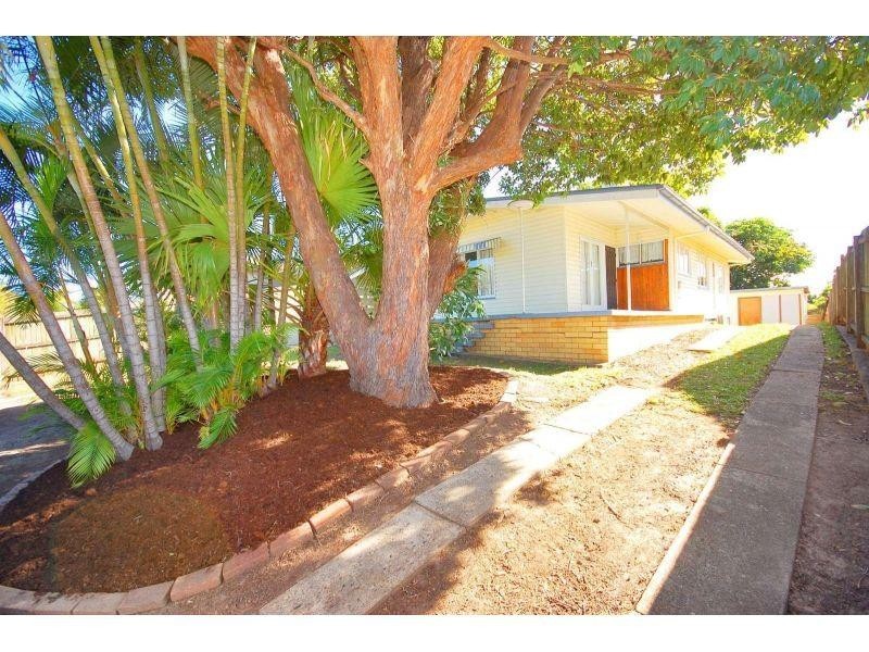 19 Oakey Street, Stafford Heights QLD 4053