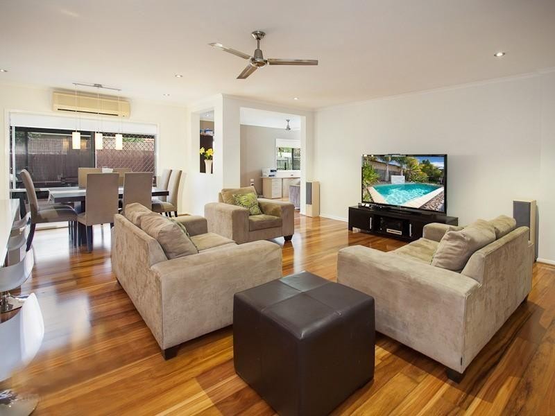 19 Pyrenees Street, Carseldine QLD 4034