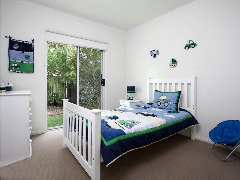 19 Pyrenees Street, Carseldine QLD 4034