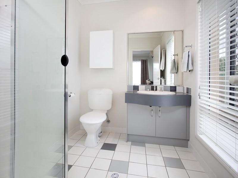 19 Pyrenees Street, Carseldine QLD 4034