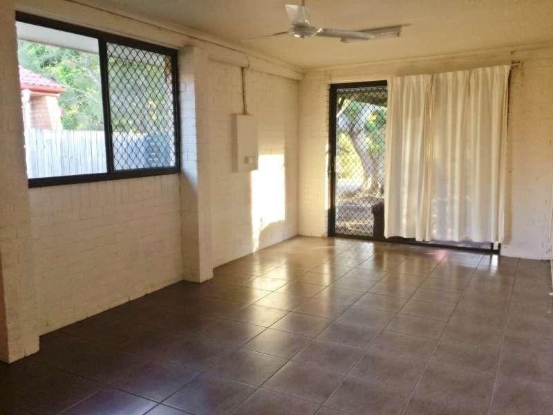 52 Magenta Street, Wavell Heights QLD 4012